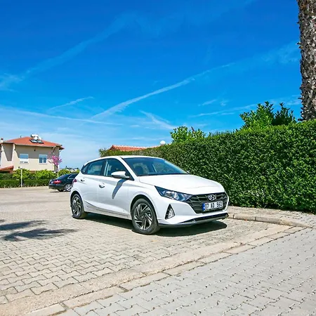 Paradise Town Lisa Belek