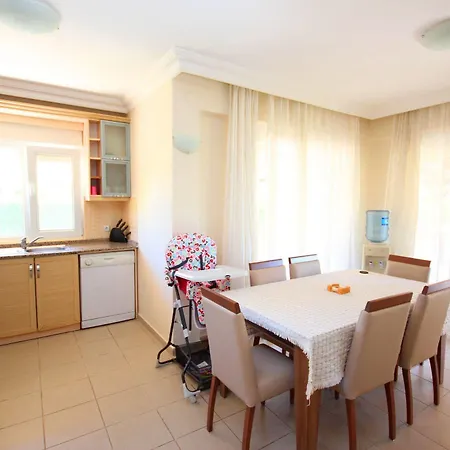 Villa Paradise Town Lisa *