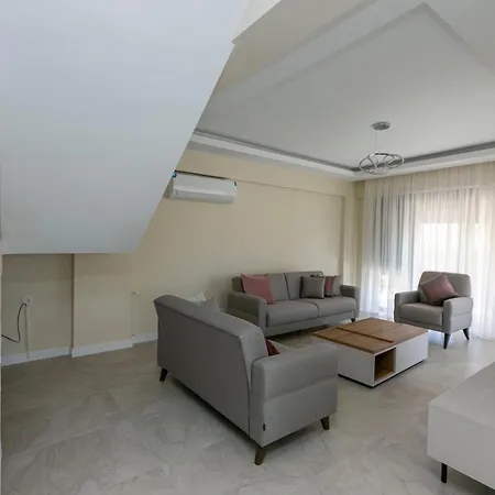 Paradise Town Lisa Belek