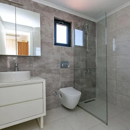 Paradise Town Lisa *