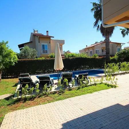 Paradise Town Lisa *