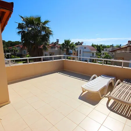 Paradise Town Lisa Villa