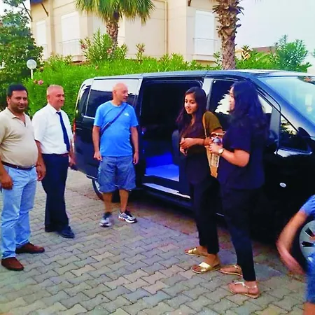 Paradise Town Lisa Belek