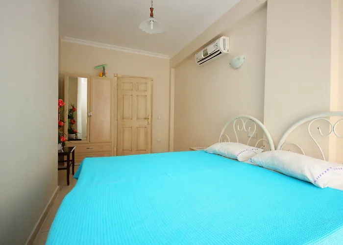 Paradise Town Lisa Belek