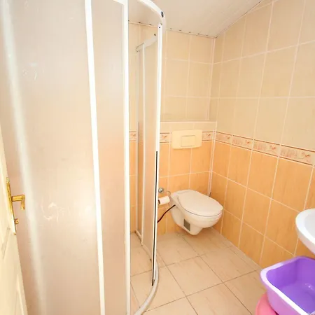 别墅 Paradise Town Lisa 贝莱克