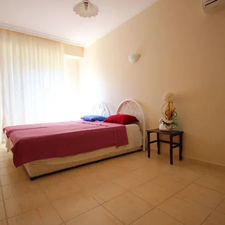 Paradise Town Lisa * 贝莱克