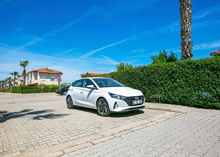 Paradise Town Lisa Belek