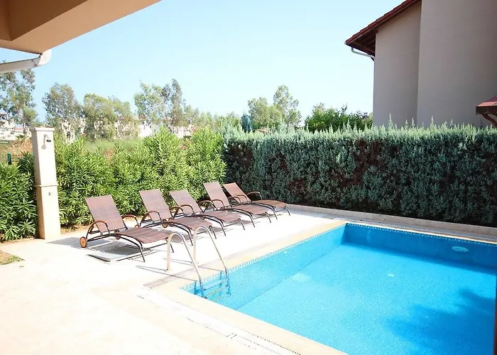 Paradise Town Lisa Belek