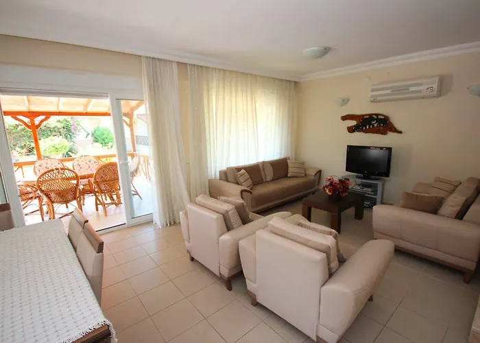 Paradise Town Lisa Belek