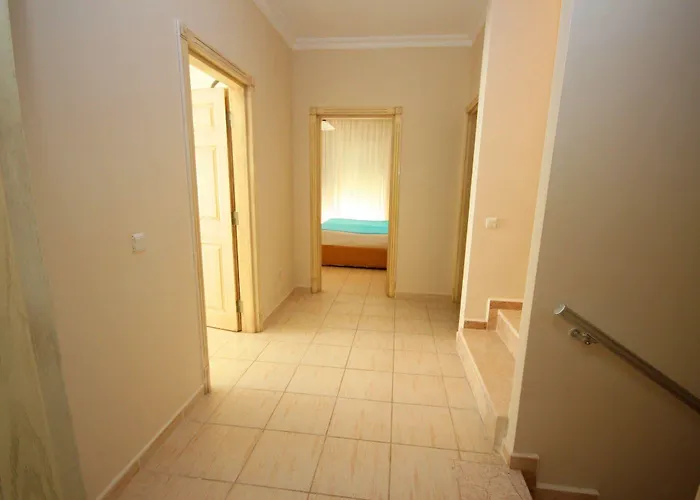 Paradise Town Lisa Villa